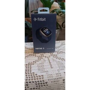 Fitbit Versa 3 Black Wristband Activity Tracker - Great condition in box